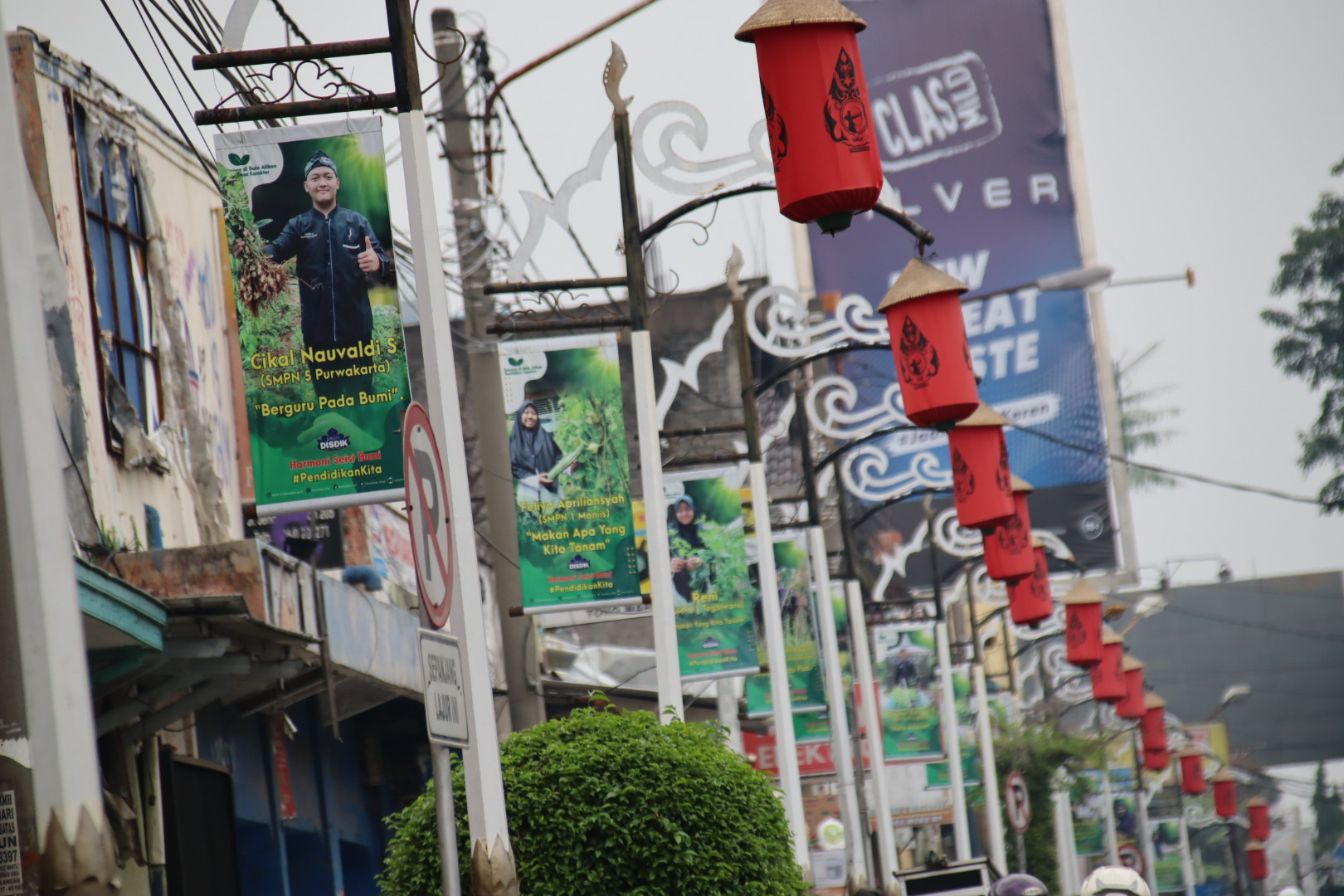 Siswa Berprestasi Sepanjang Jl Veteran 