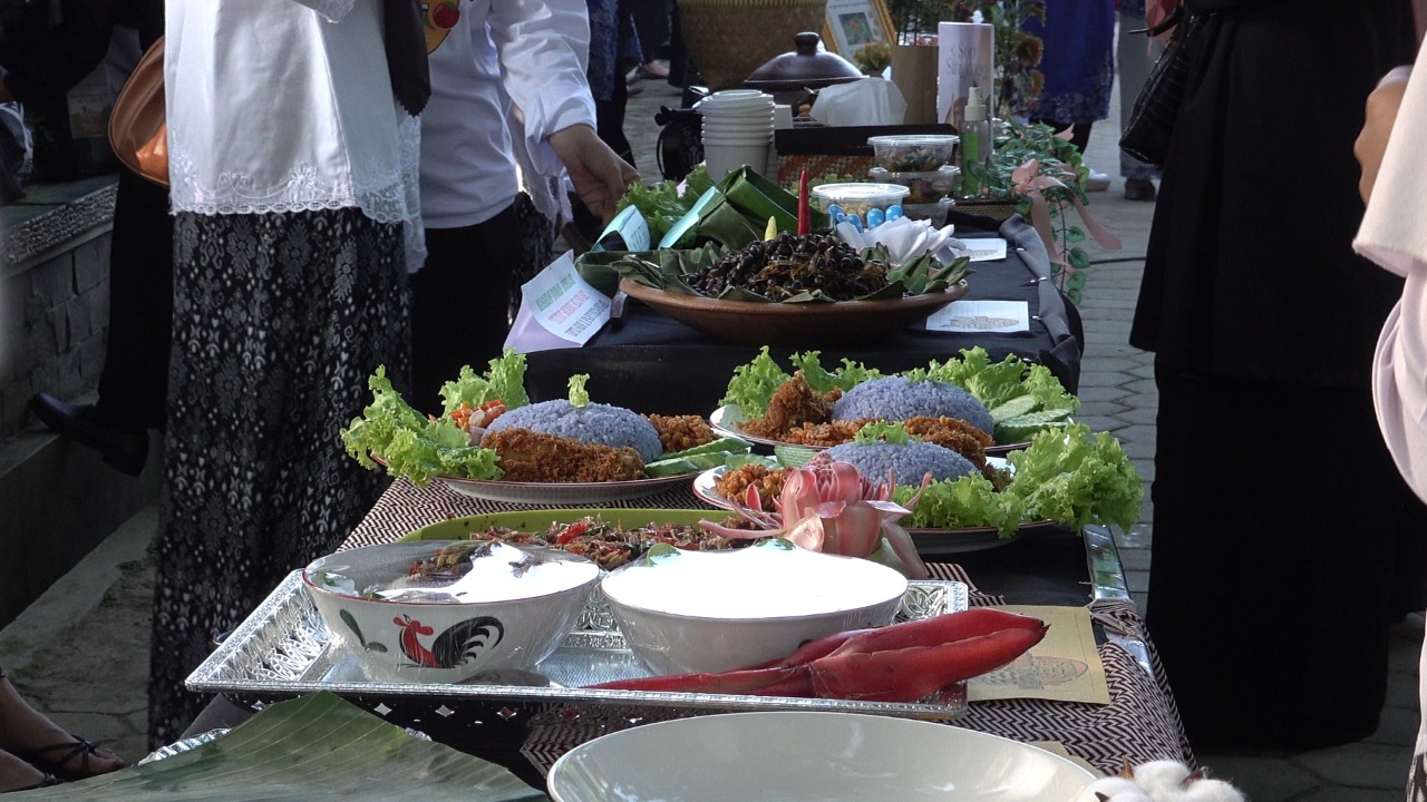 Dok Festival Makanan dan Minuman Sehat Pelajar Purwakarta