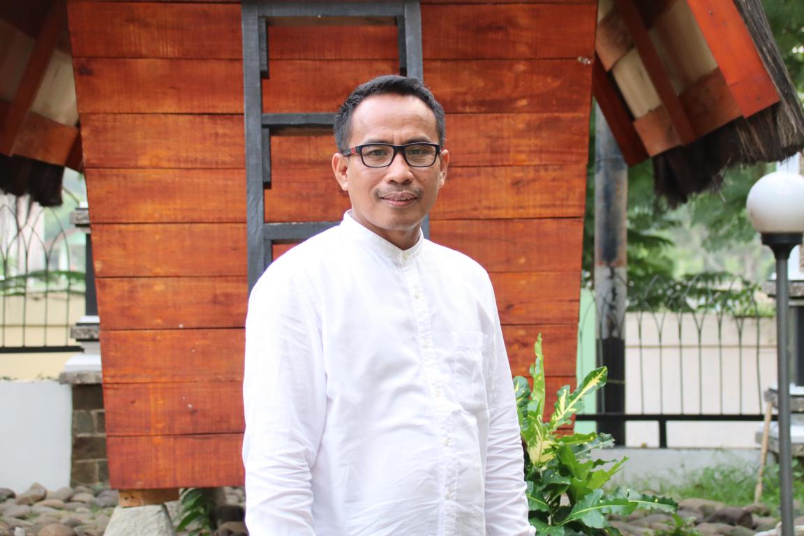 Dr. H. Purwanto, M. Pd.  Kepala Dinas Pendidikan 